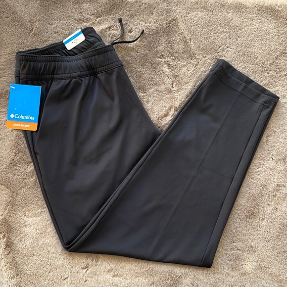 Columbia - Women’s Omni-Shade Ankle Pants - Picture 1 of 4